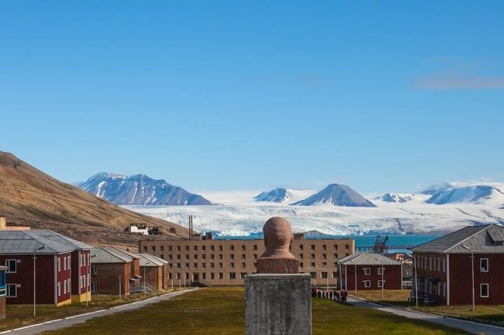 Svalbard devine punct critic de tensiune între Rusia și NATO în Arctica