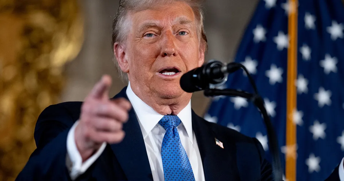 Trump propune negocieri trilaterale SUA-Rusia-Ucraina în octombrie, incluzând un acord petrolier masiv
