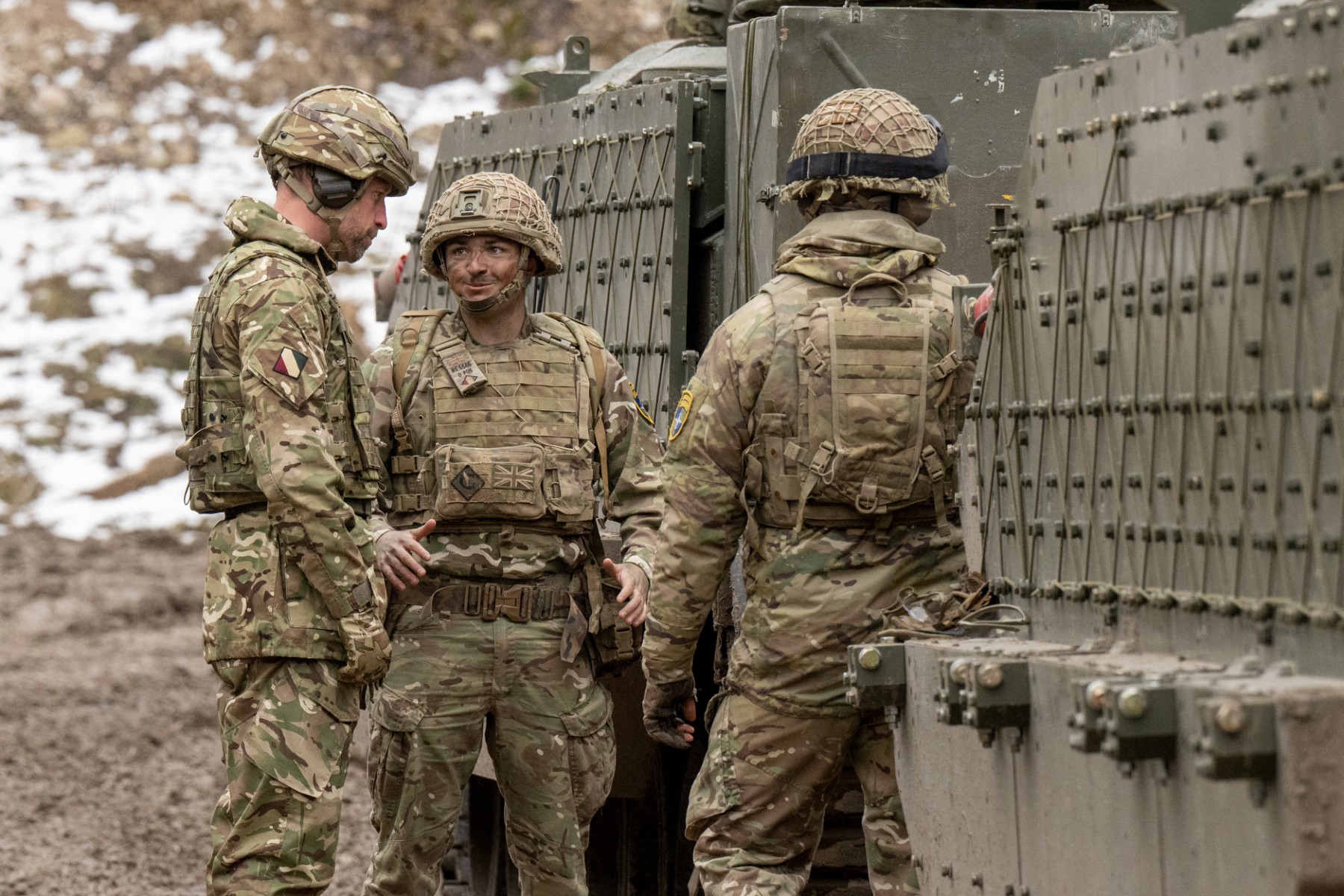 Estonia implementează strategia de „apărare activă” prin mutarea trupelor și achiziția de sisteme HIMARS