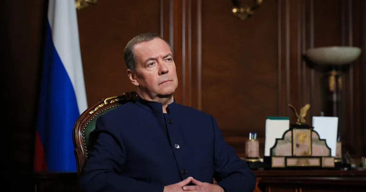 Amenințări rusești cu un război spațial: Medvedev vizează sateliții Starlink ai lui Elon Musk