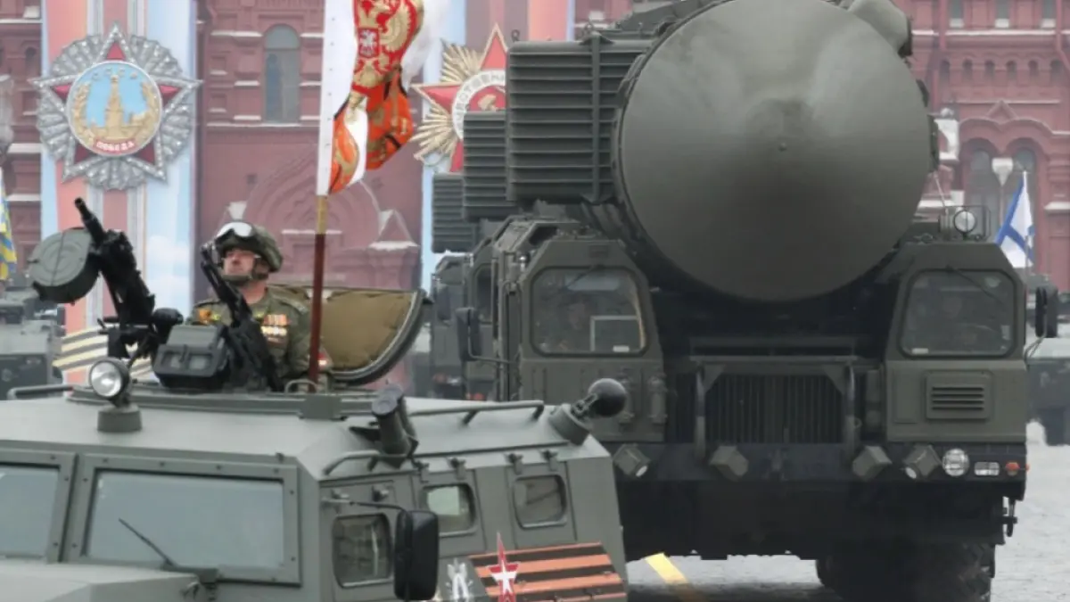 Război Rusia-NATO: Riscul unui conflict direct scade, dar presiunea hibridă a Kremlinului se intensifică
