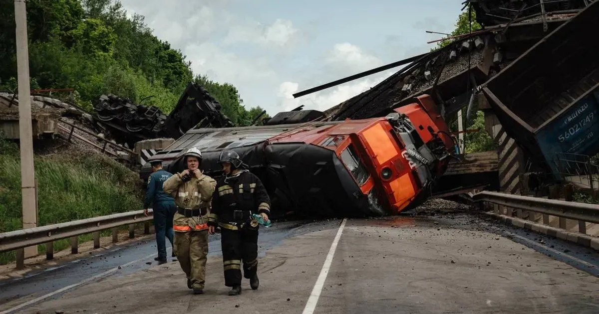 Criza logistică din Ucraina: Atacurile rusești au distrus peste 500 de locomotive și paralizează exporturile