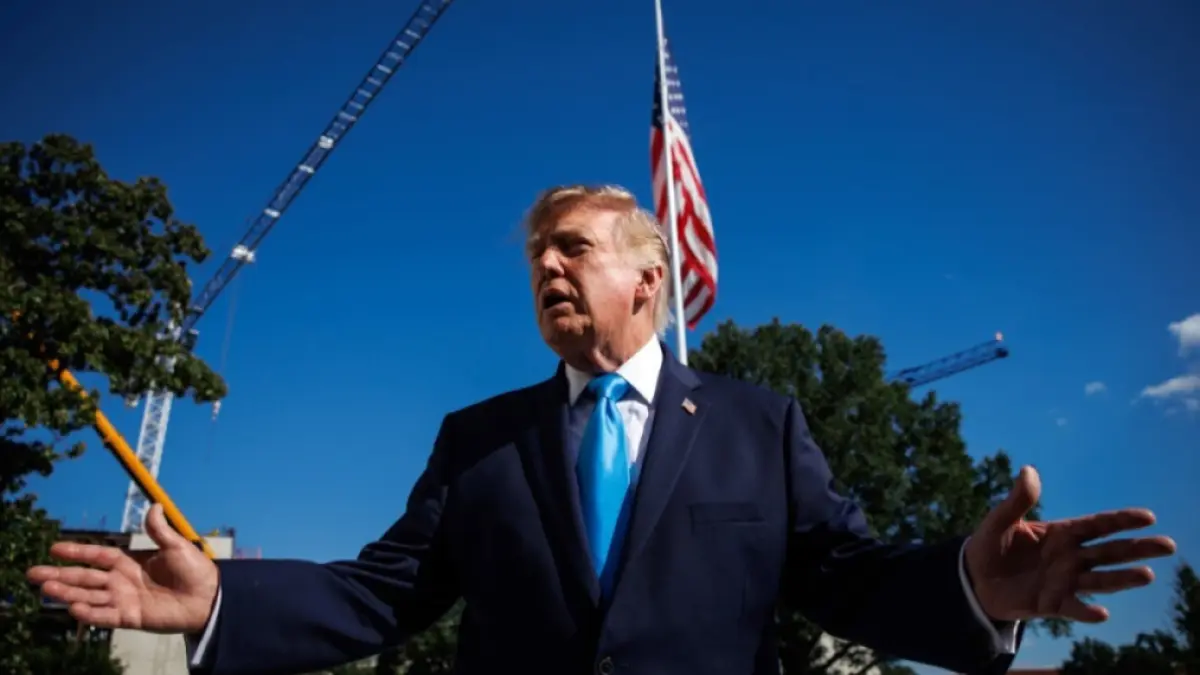 Donald Trump atribuie creșterea prețului combustibililor atacurilor ucrainene asupra rafinăriilor rusești