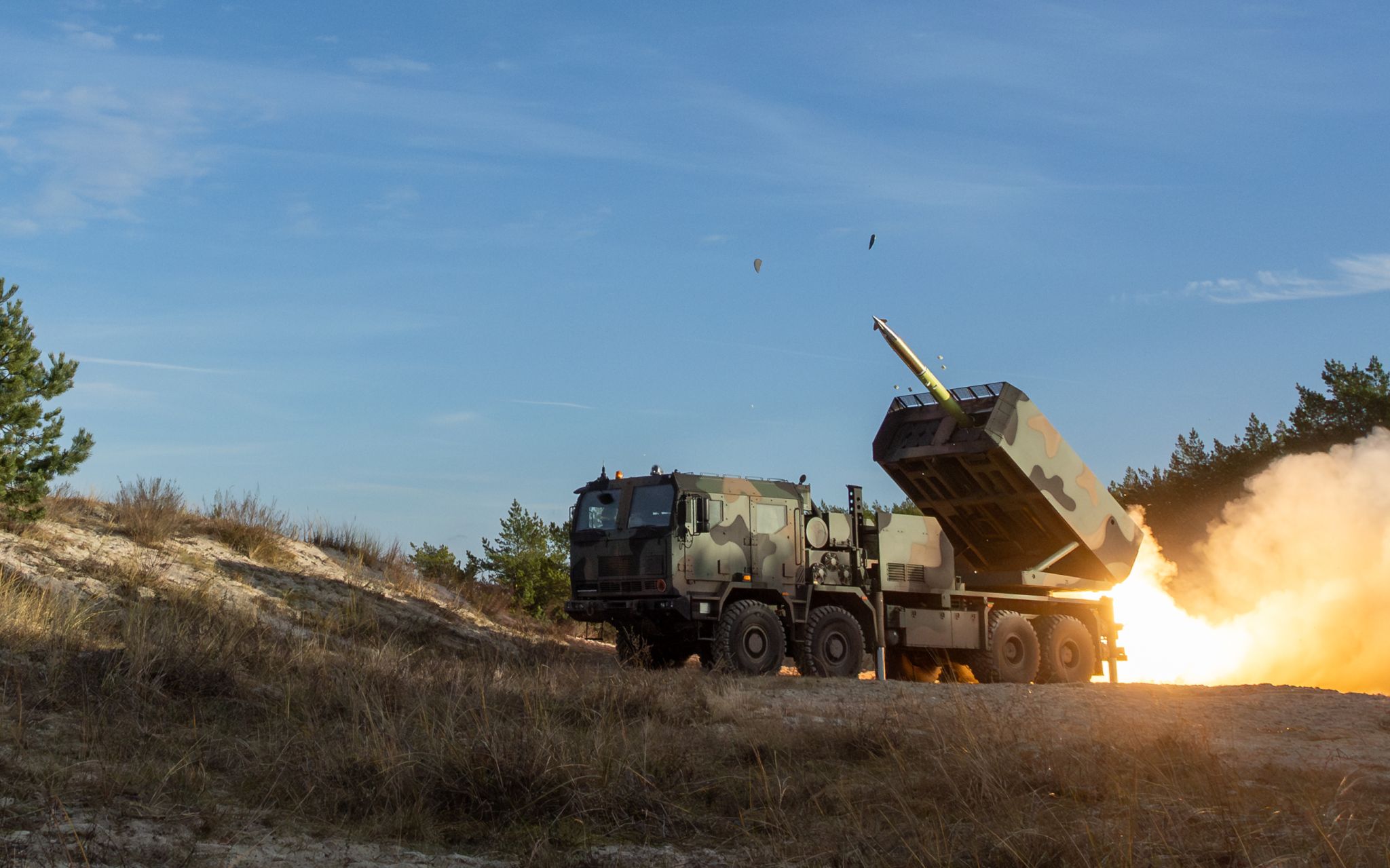 Polonia evaluează vânzarea sistemelor HIMARS pentru achiziționarea de armament sud-coreean