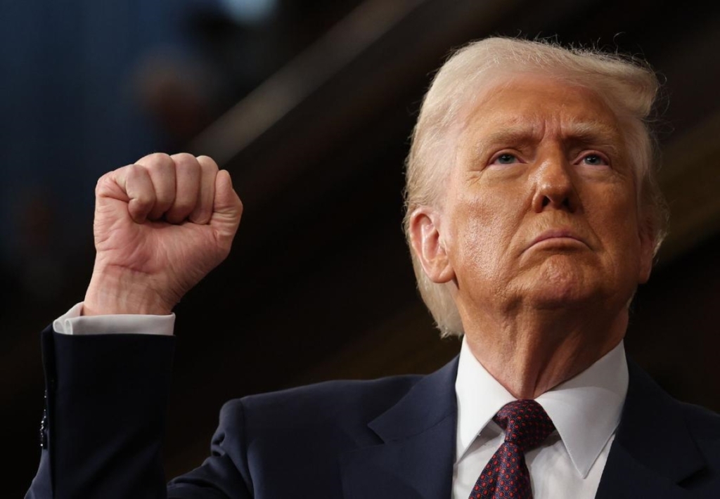 Trump promite suspendarea atacurilor militare asupra Iranului până la alegerile din SUA
