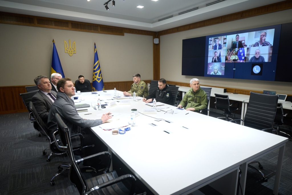 NATO și UE vor participa la negocierile de la Miami pentru încheierea războiului din Ucraina