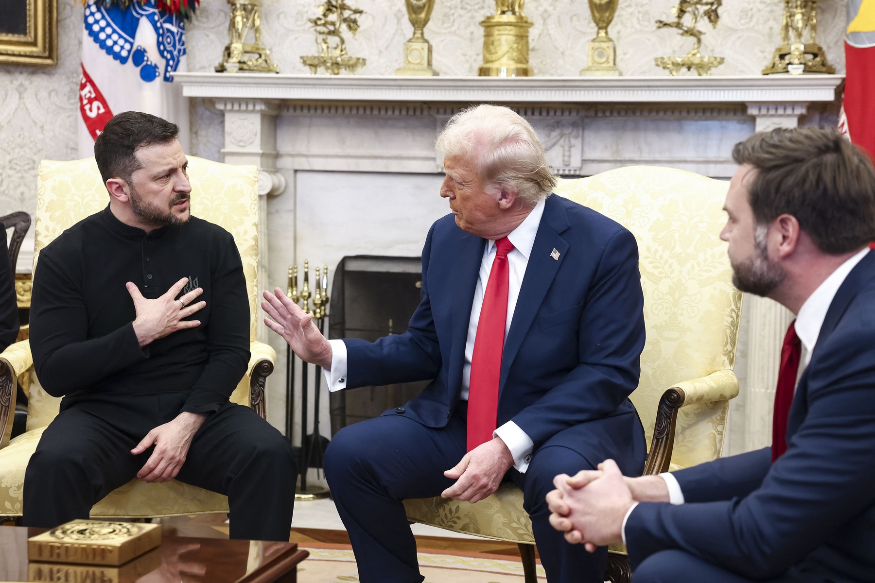 Negocieri de pace la Miami: Acordul Trump-Putin privind motorina rusească provoacă furia Kievului