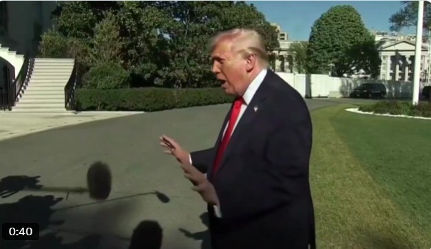 Donald Trump sugerează schimbarea conducerii Ucrainei, în timp ce Kremlinul salută apelul pentru pace