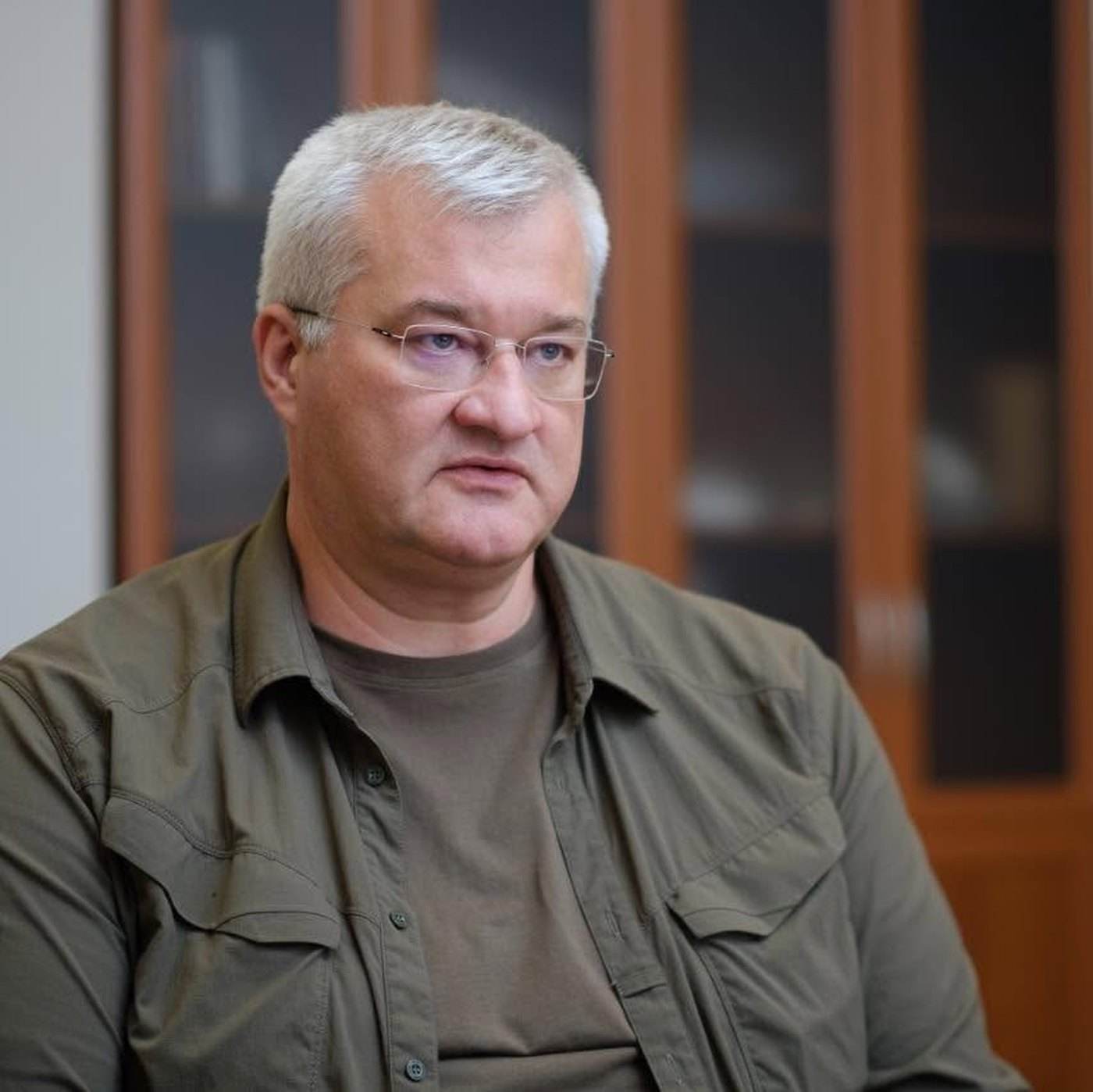 Andrii Sybiha apără conducerea lui Volodimir Zelenski în urma criticilor externe