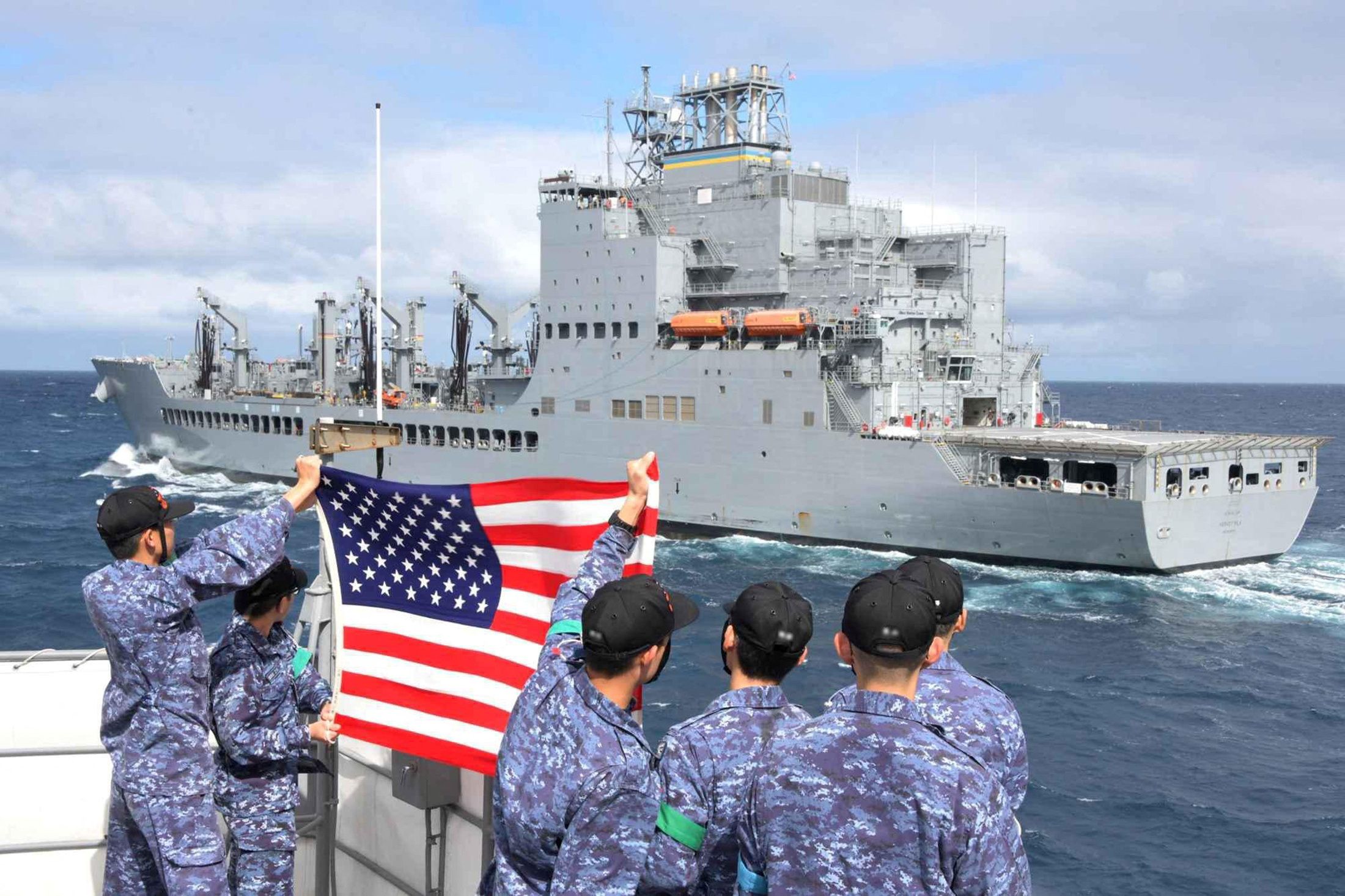 Marina SUA evaluează achiziția de fregate din Japonia și Coreea de Sud pentru combaterea expansiunii Chinei