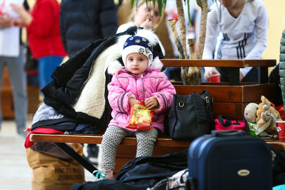 Tensiuni crescute în Polonia: Sprijinul pentru refugiații ucraineni scade sub presiunea dezinformării