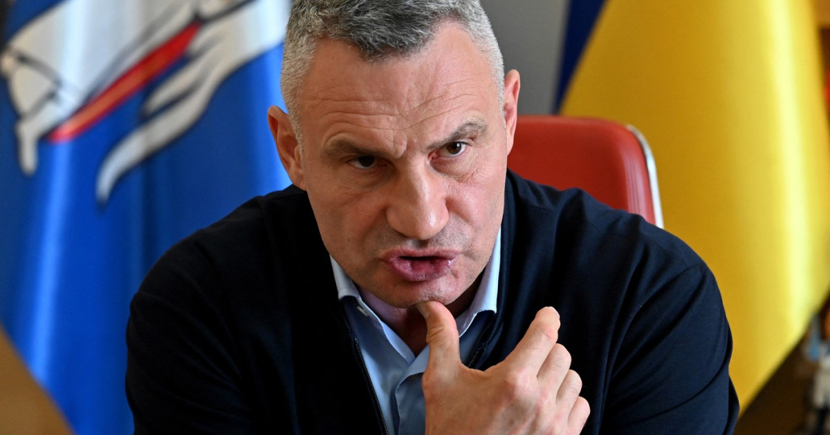 Locuitorii din Kiev se pregătesc pentru iarnă în contextul amenințării atacurilor rusești asupra infrastructurii